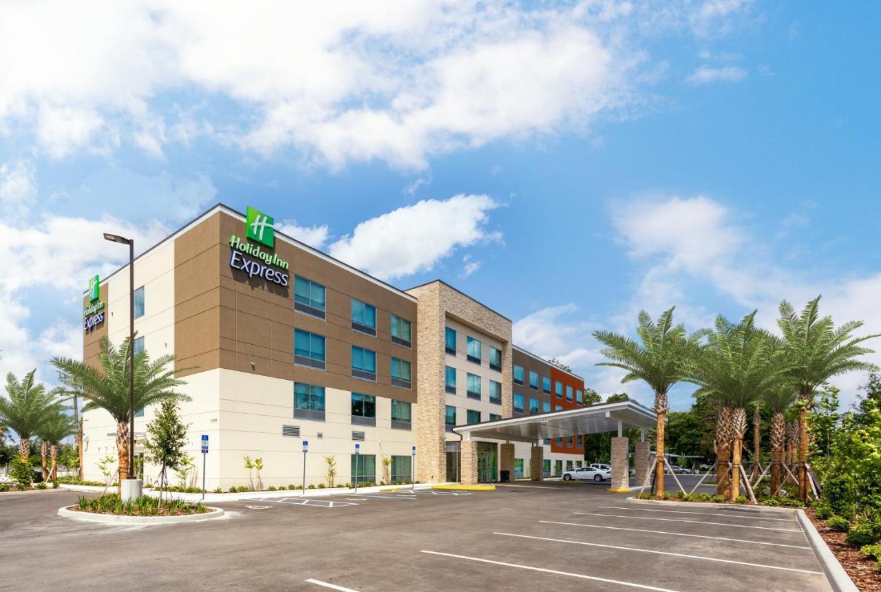 Holiday Inn Express - Starke By Ihg Exterior photo